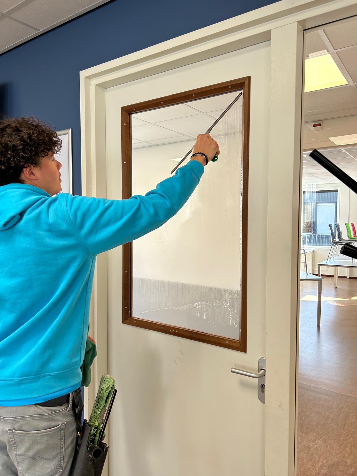 7353d5b1-8e5c-4736-806b-42f623fe0ec9